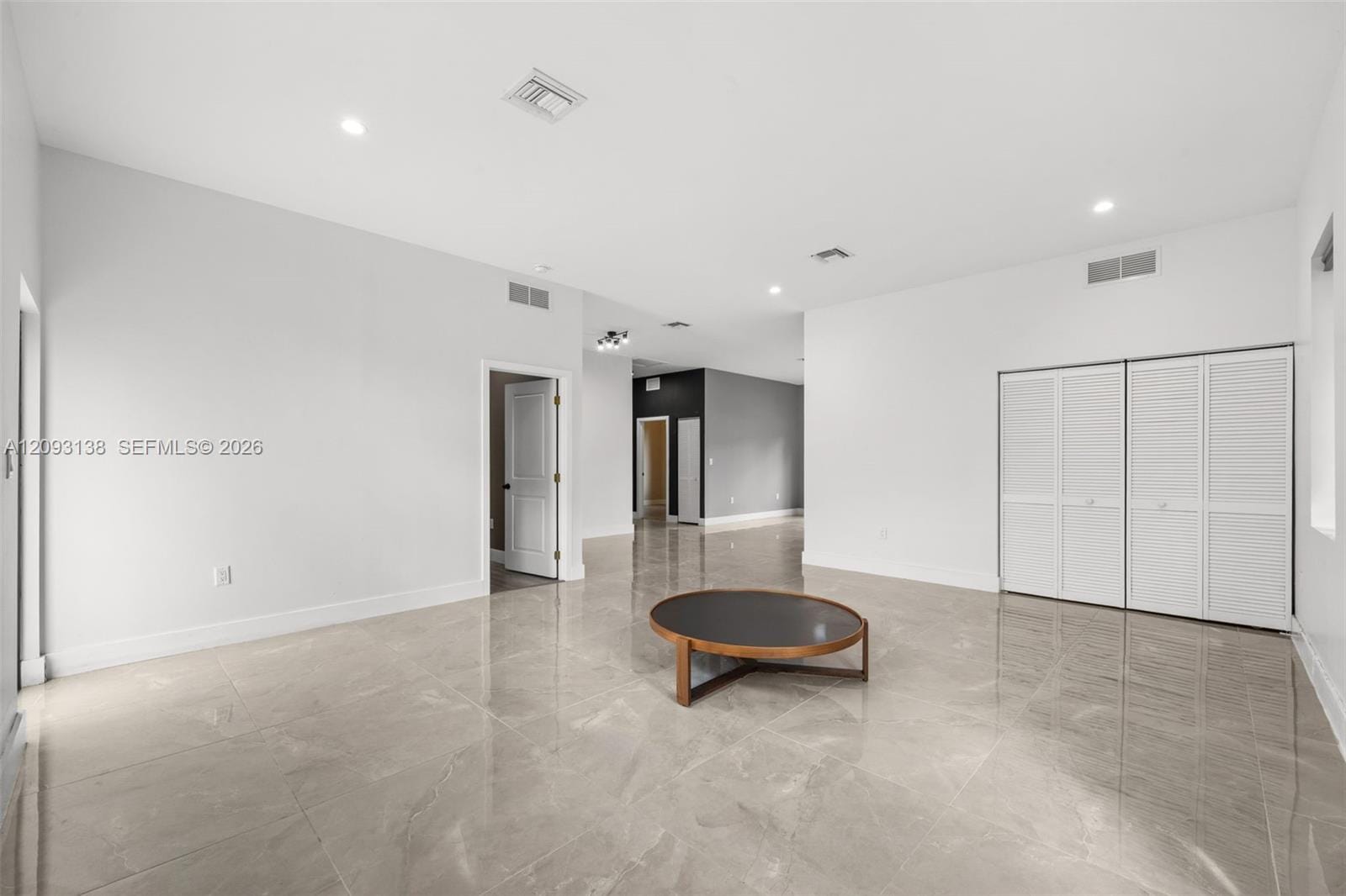808 NW 5th Terrace — photo 5