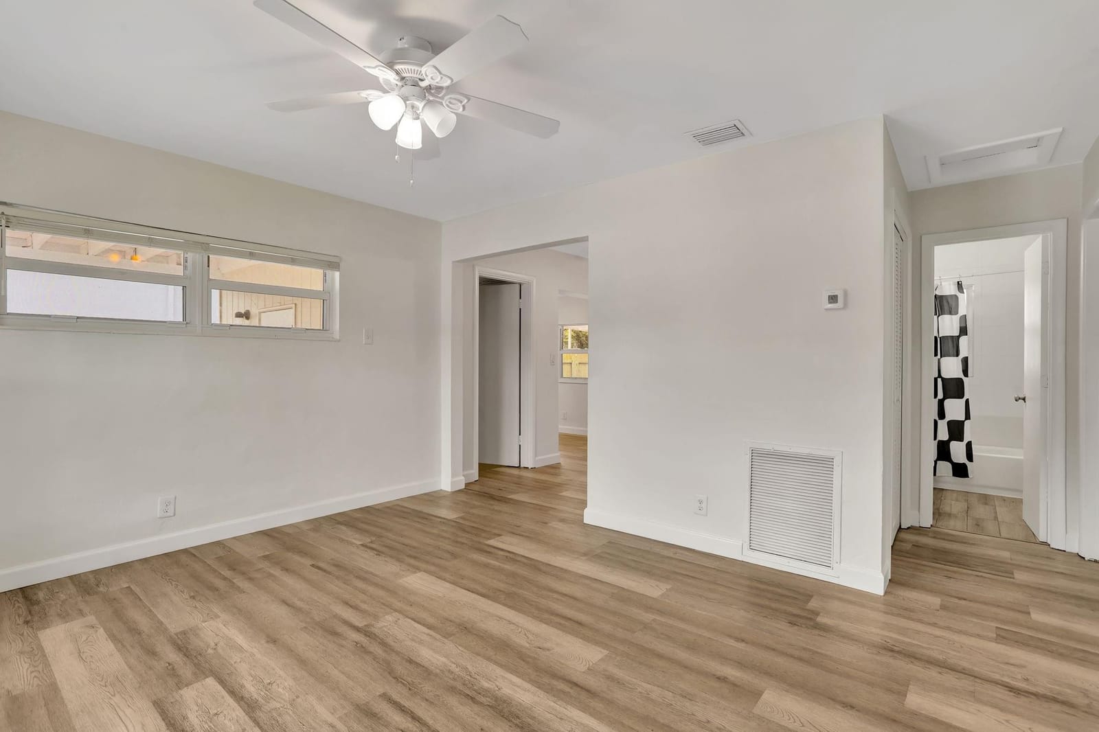 5500 N Andrews Avenue — photo 3