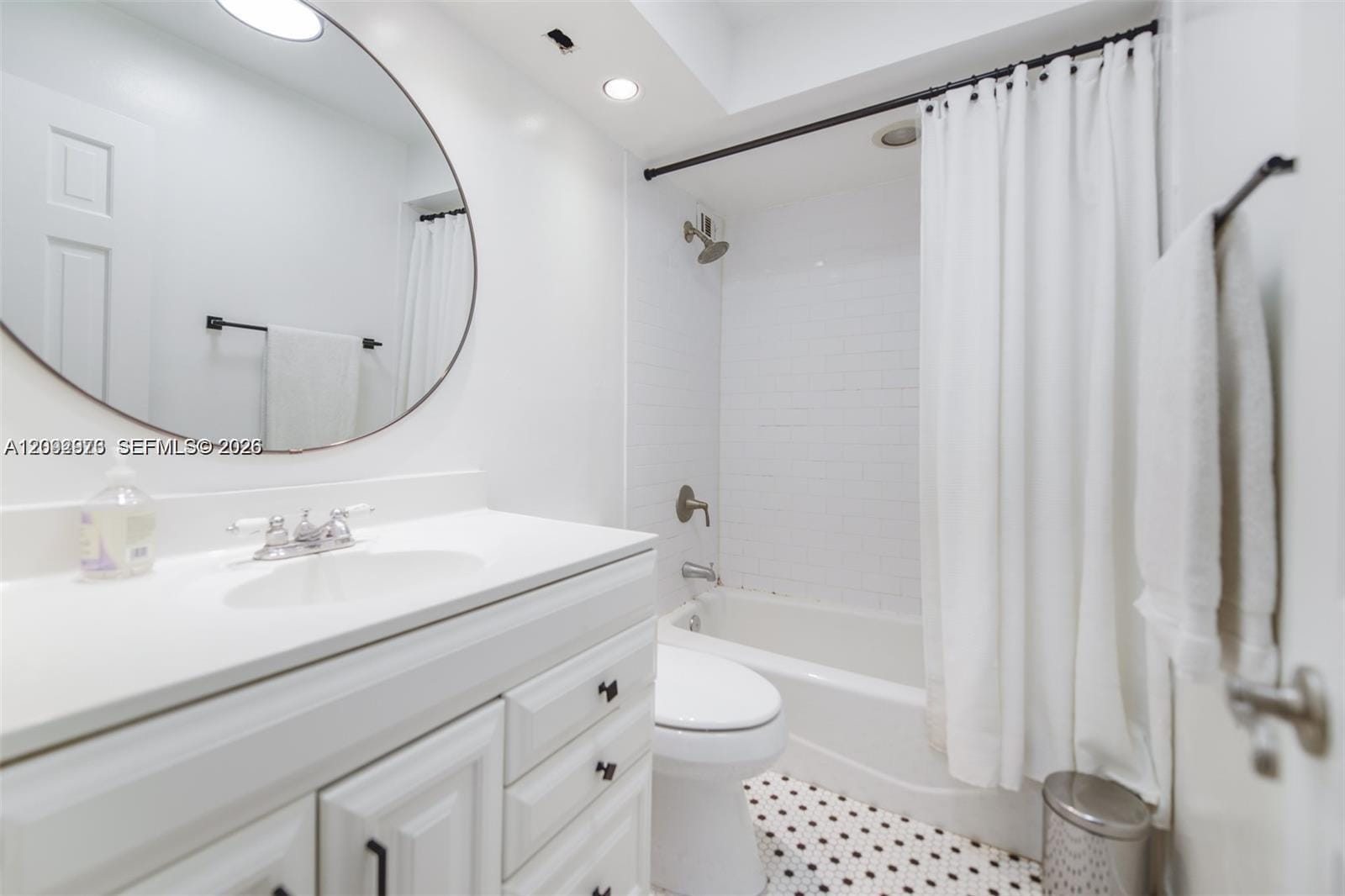 1020 Meridian Avenue 816, Miami Beach, FL 33139 photo 13