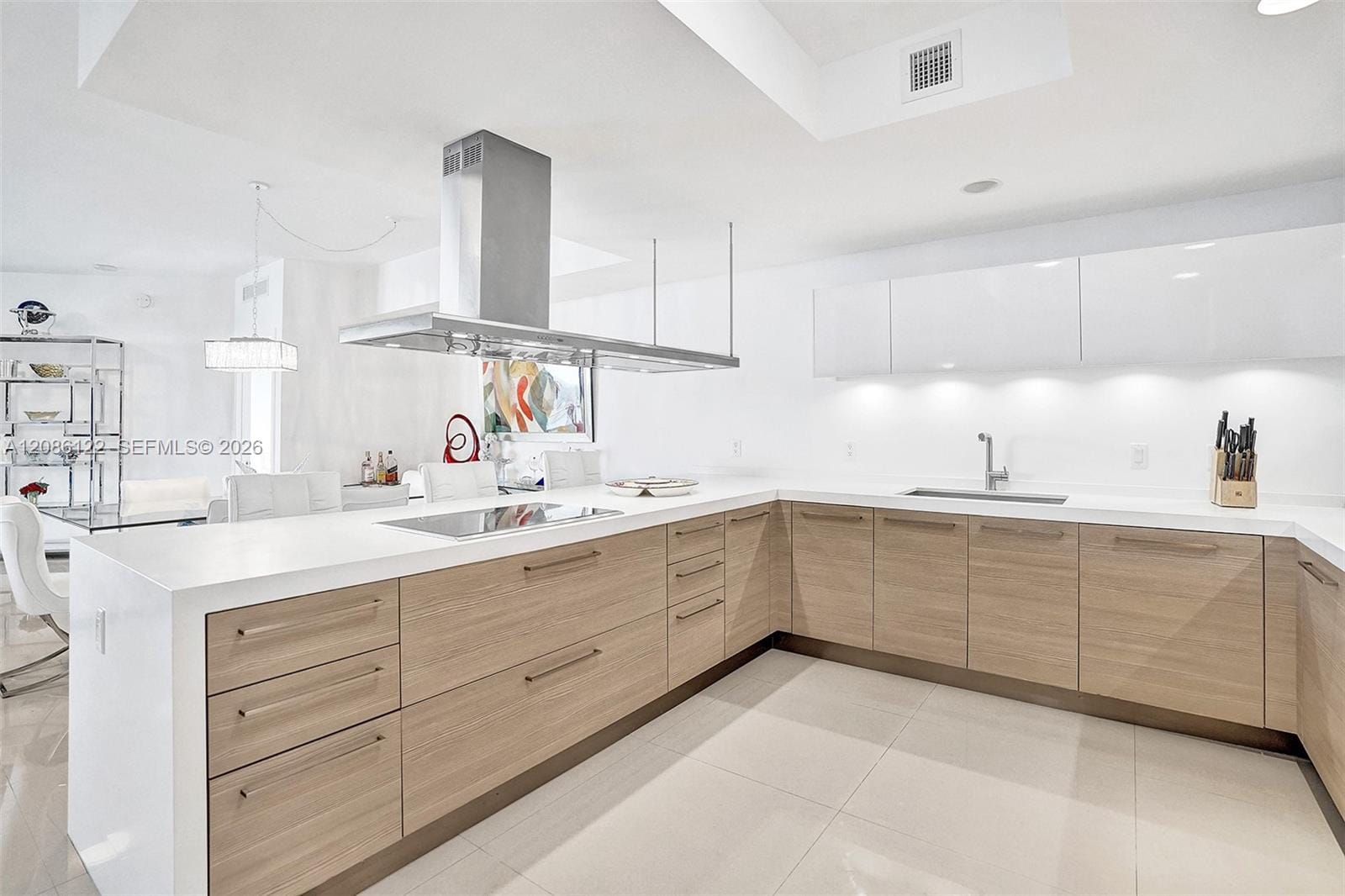 17301 Biscayne Boulevard 1207, North Miami Beach, FL 33160 photo 17