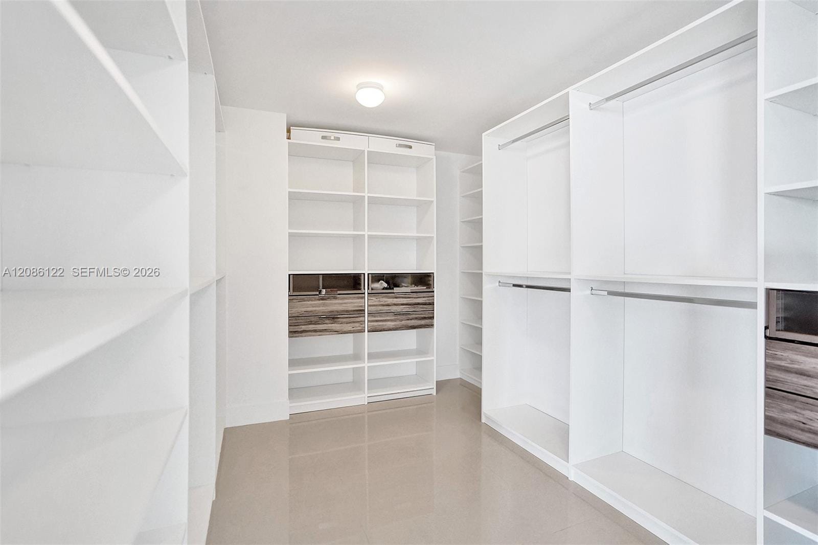 17301 Biscayne Boulevard 1207, North Miami Beach, FL 33160 photo 27