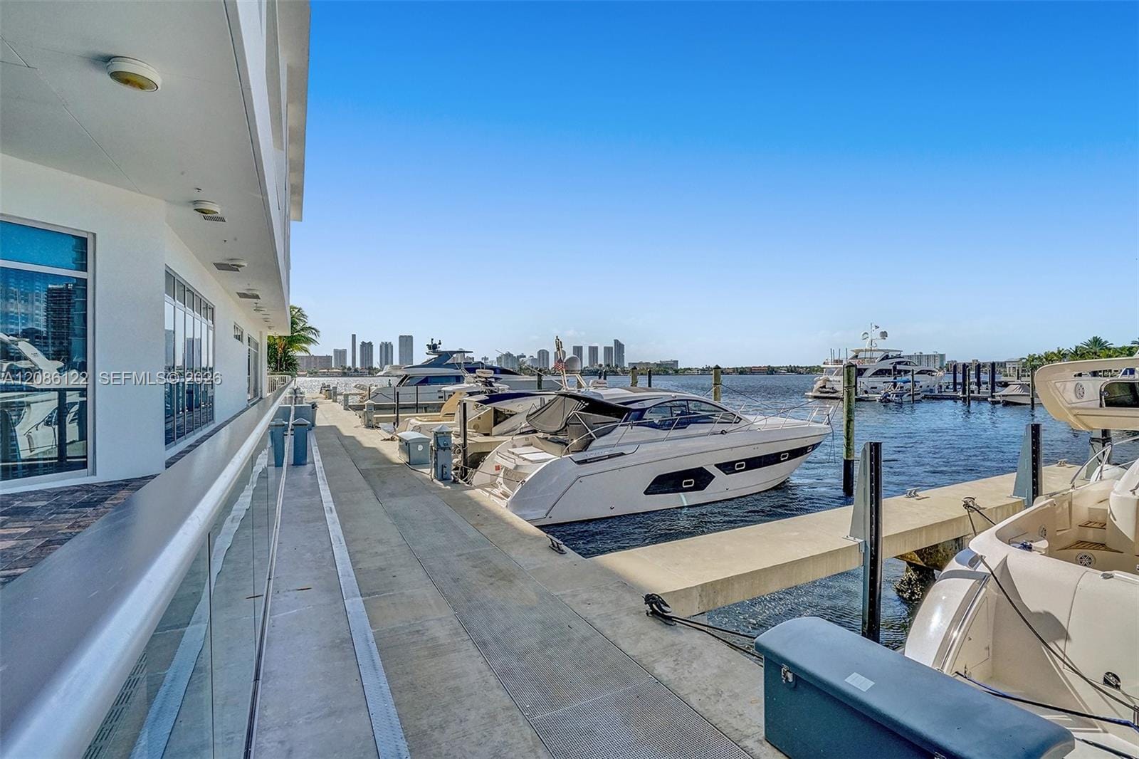17301 Biscayne Boulevard 1207, North Miami Beach, FL 33160 photo 28