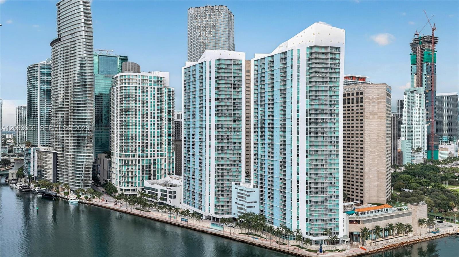 325 S Biscayne Boulevard 2320 — photo 5