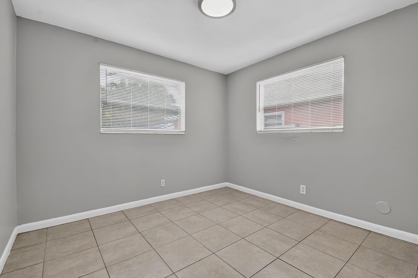 1037 W 28TH Street, Riviera Beach, FL 33404 photo 21