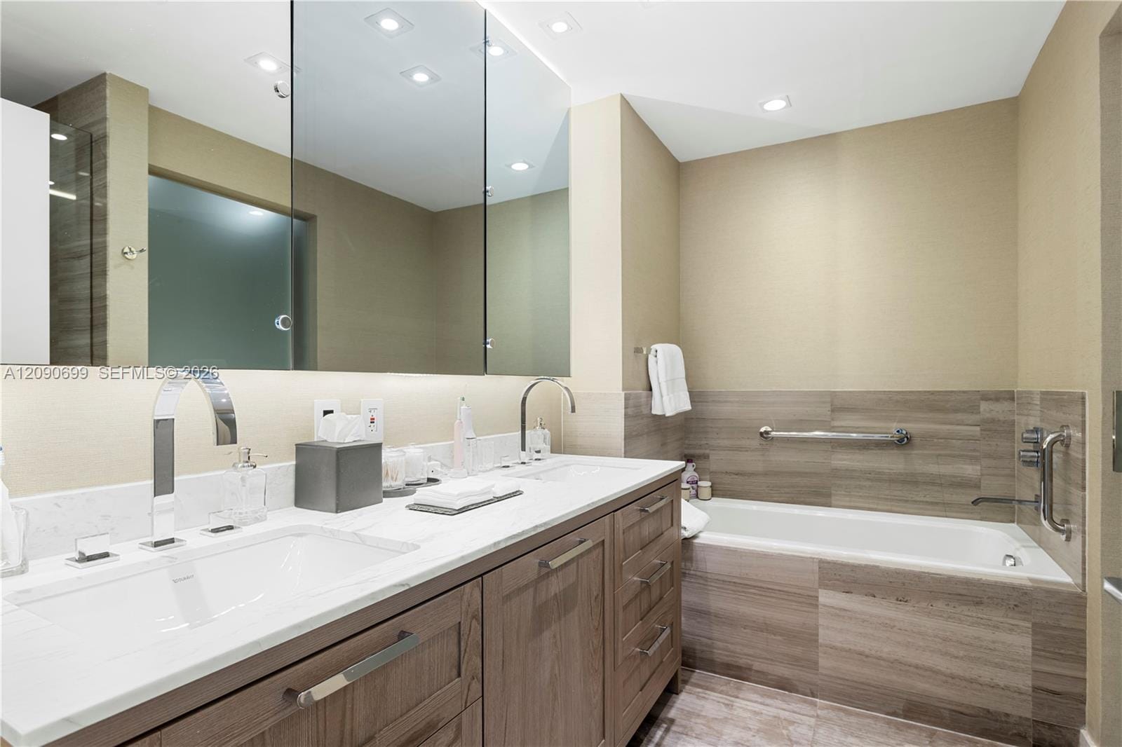 360 Ocean Drive 506S, Key Biscayne, FL 33149 photo 8