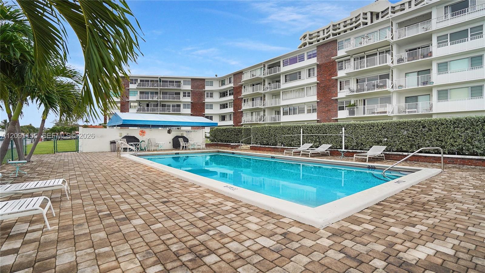 1700 NE 105th Street 406, Miami Shores, FL 33138 photo 15