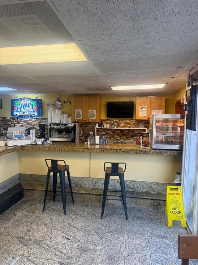 8061 NW 66th Street, Medley, FL 33166