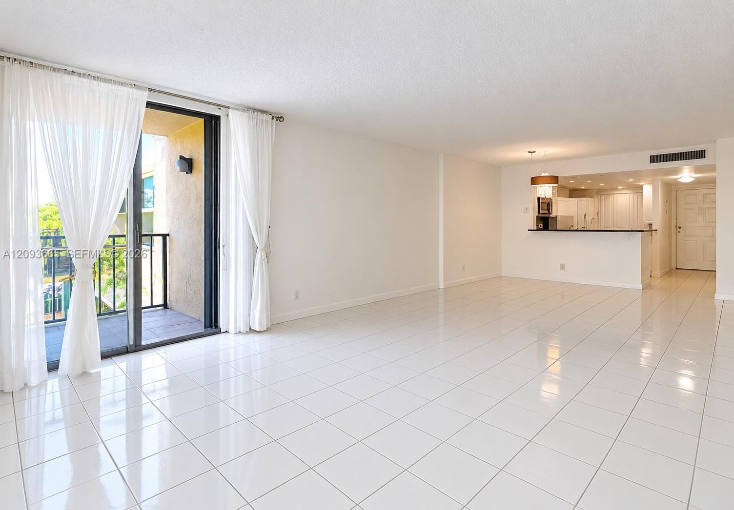 3581 S Ocean Boulevard 2D, South Palm Beach, FL 33480 photo 1
