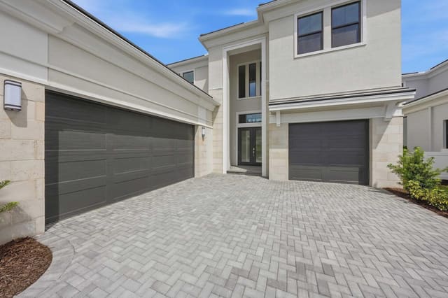 13353 Artisan Circle, Palm Beach Gardens, FL 33418