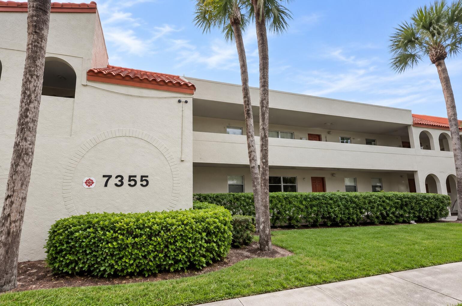 7355 Woodmont Terrace 104, Tamarac, FL 33321 photo 2