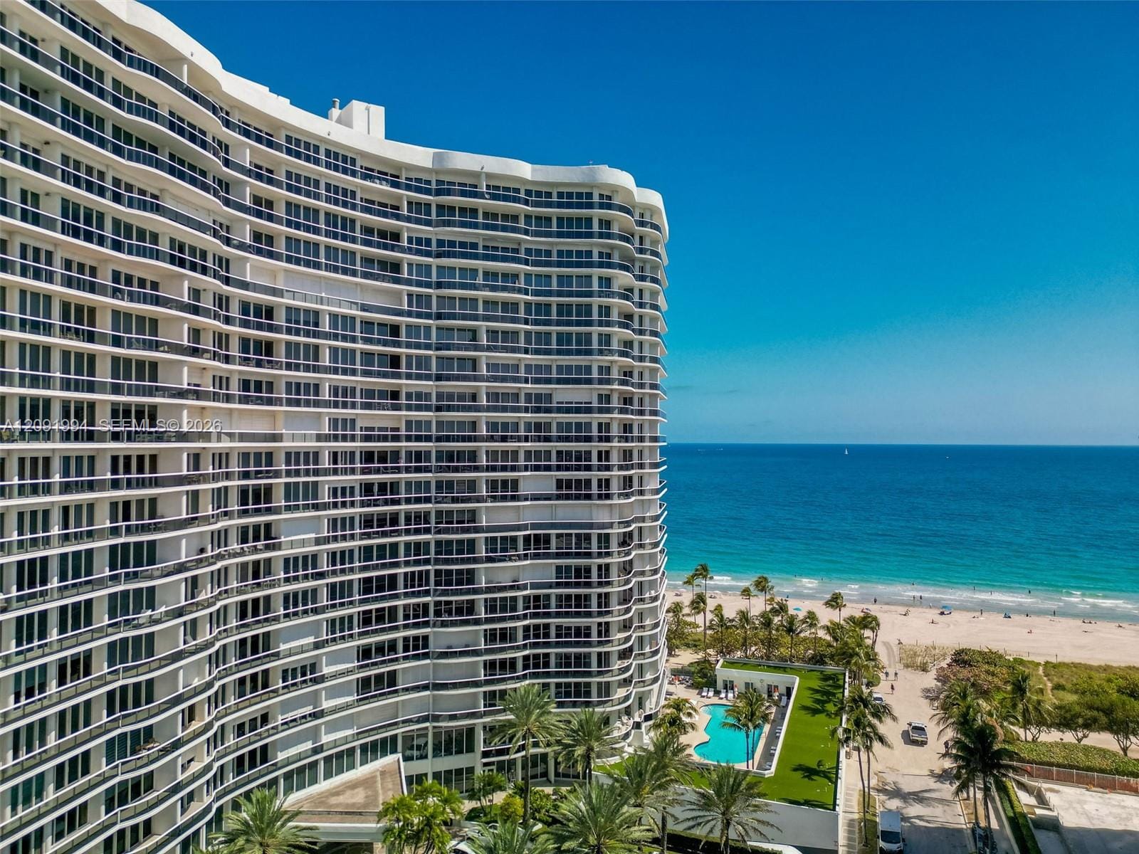 9601 Collins Avenue 507 — photo 4