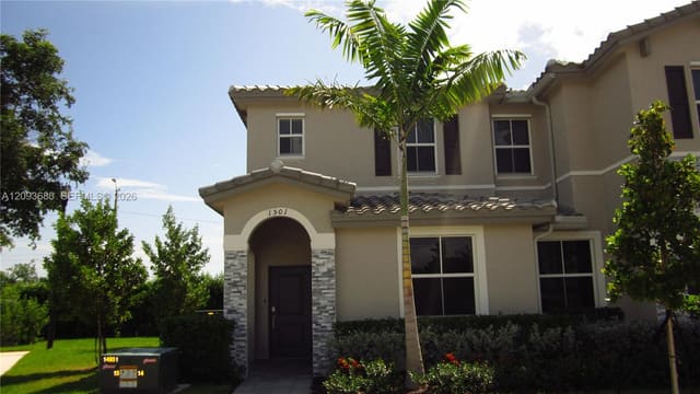 1501 SE 27th Road 1501, Homestead, FL 33035