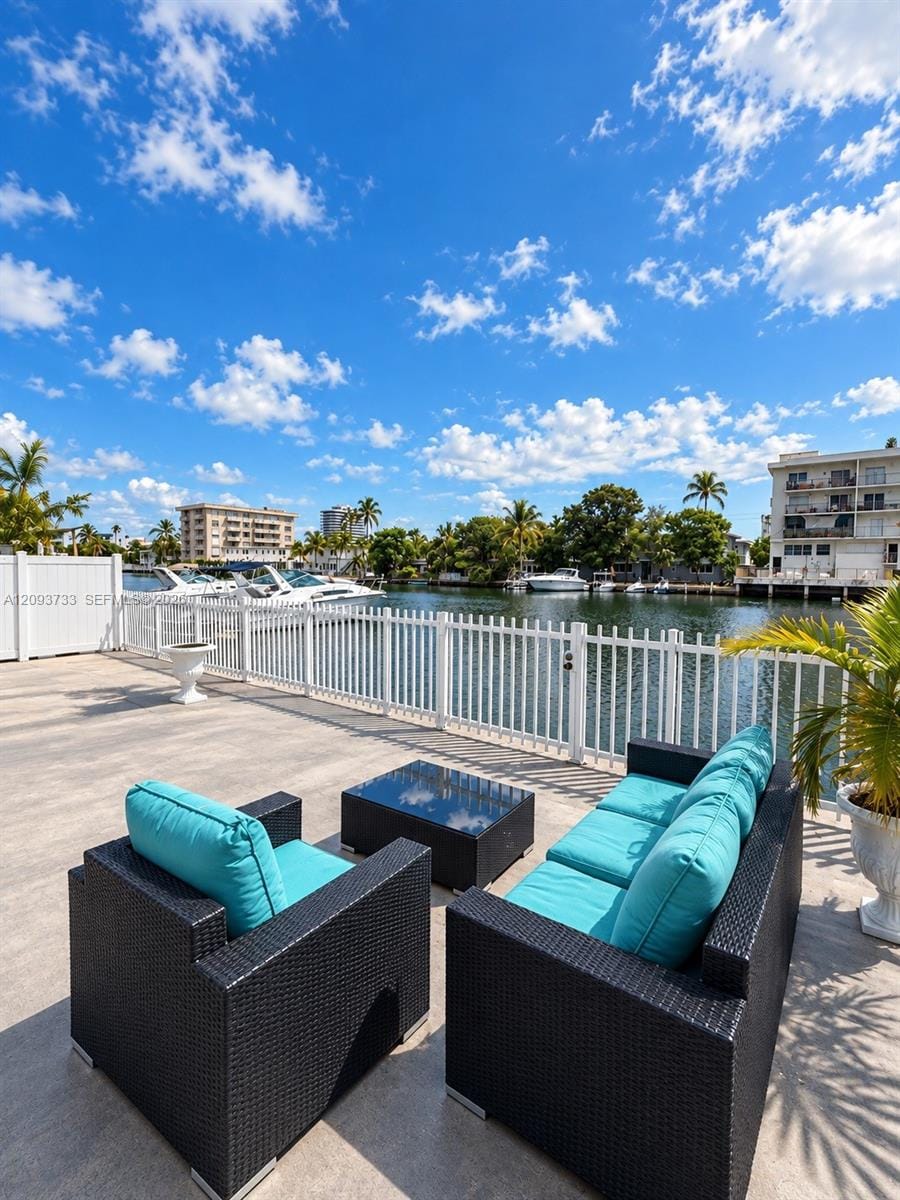 8215 Crespi Boulevard 2, Miami Beach, FL 33141 photo 12