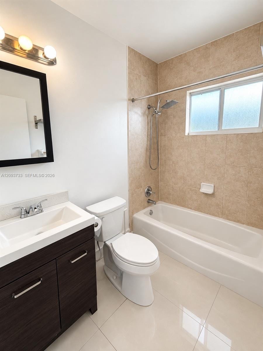8215 Crespi Boulevard 2, Miami Beach, FL 33141 photo 9