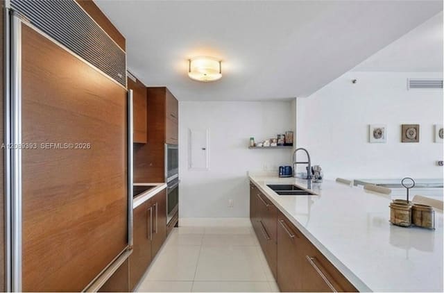 465 Brickell Avenue 3905, Miami, FL 33131