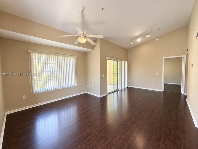 4115 San Marino Boulevard 202, West Palm Beach, FL 33409
