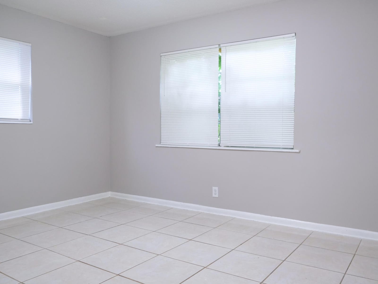 401 SILVER BEACH Road A — photo 12