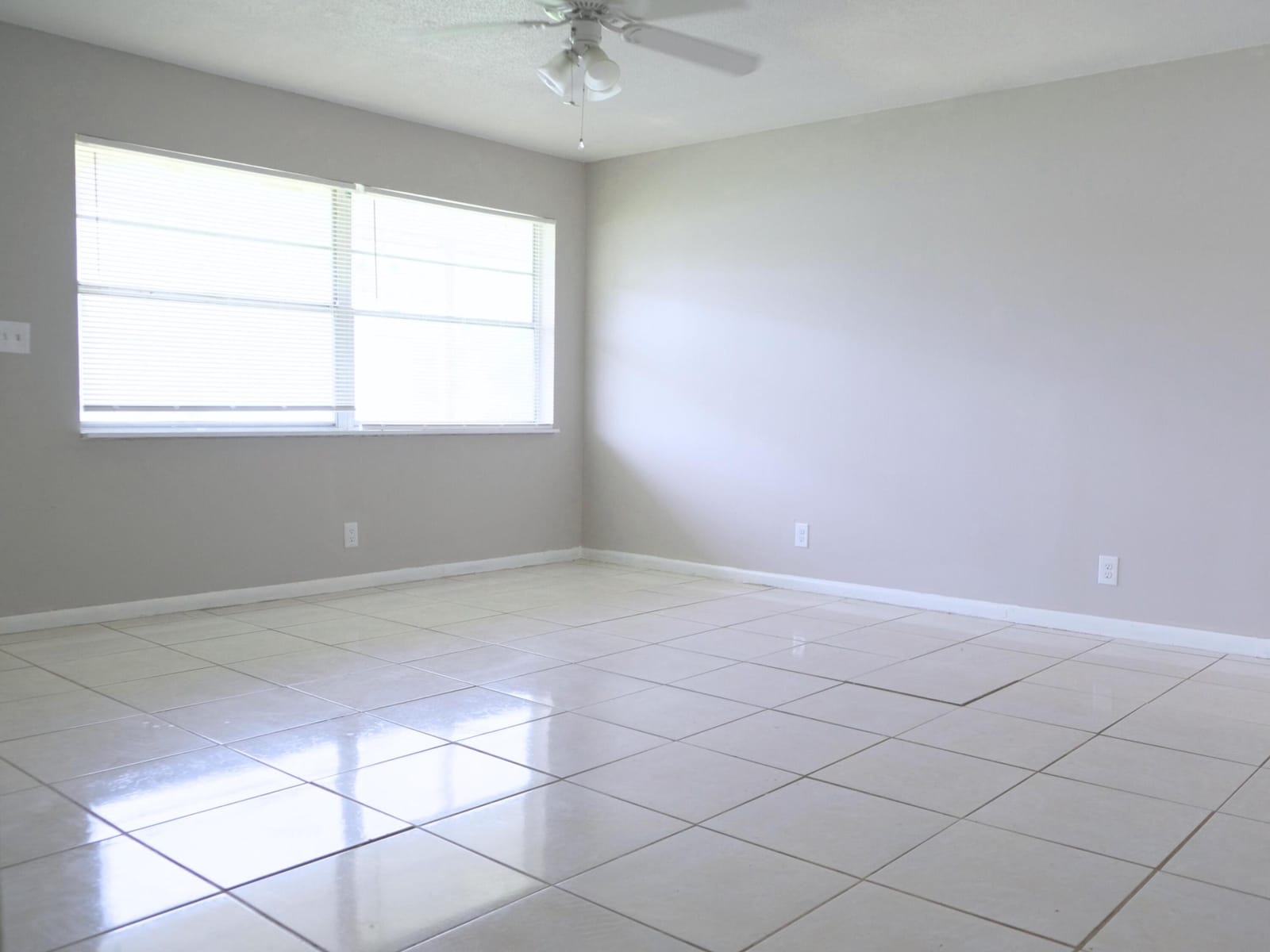 401 SILVER BEACH Road A, Riviera Beach, FL 33404 photo 13
