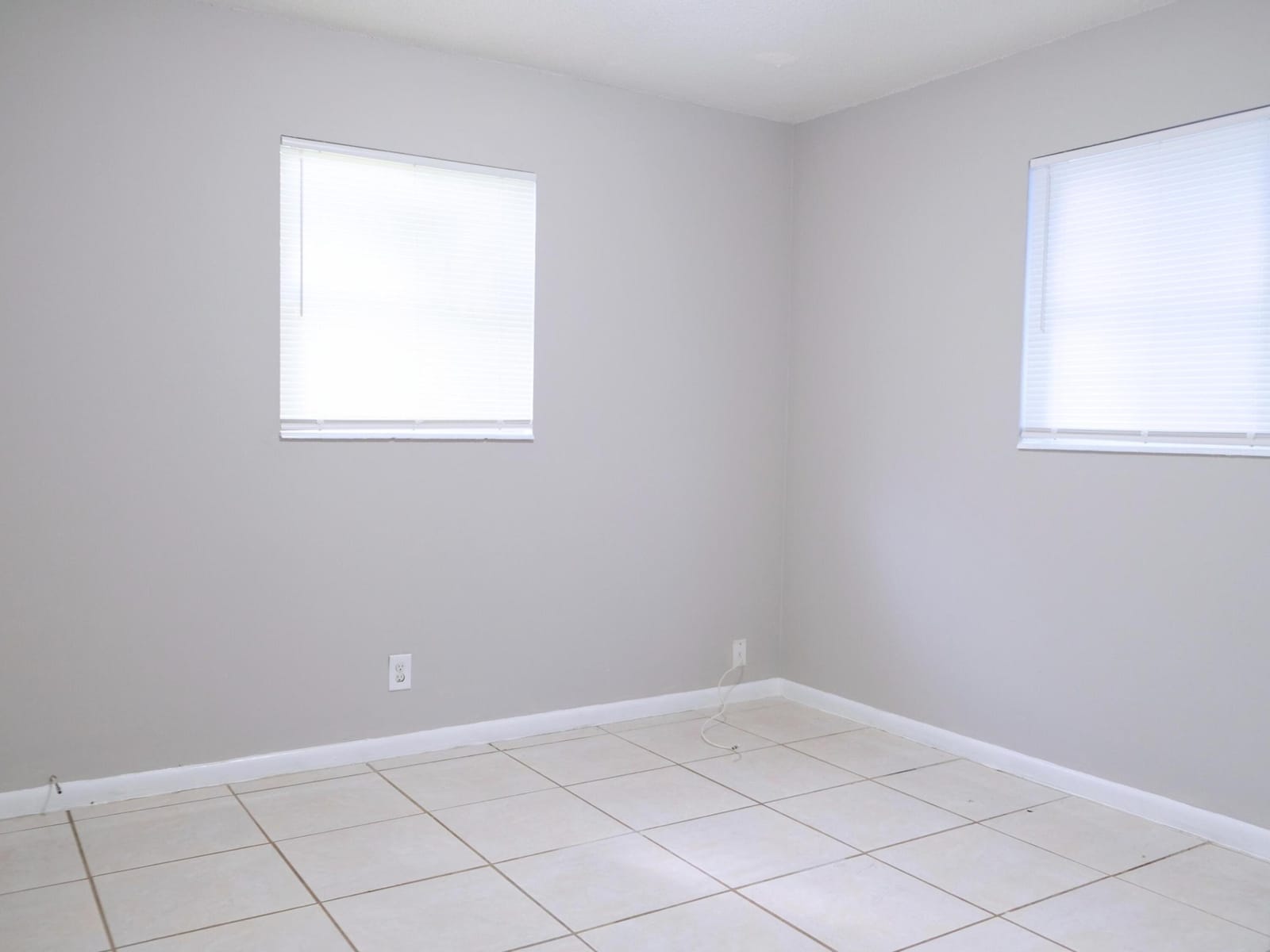 401 SILVER BEACH Road A — photo 10