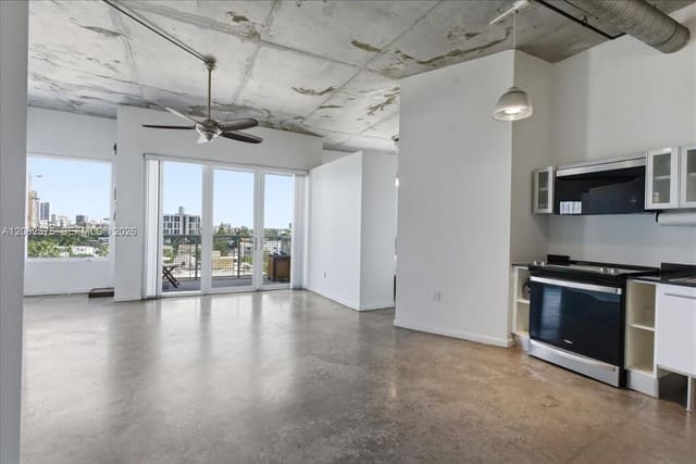 10 S River Drive 806, Miami, FL 33130