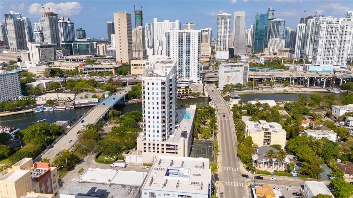 10 S River Drive 806, Miami, FL 33130 photo 21