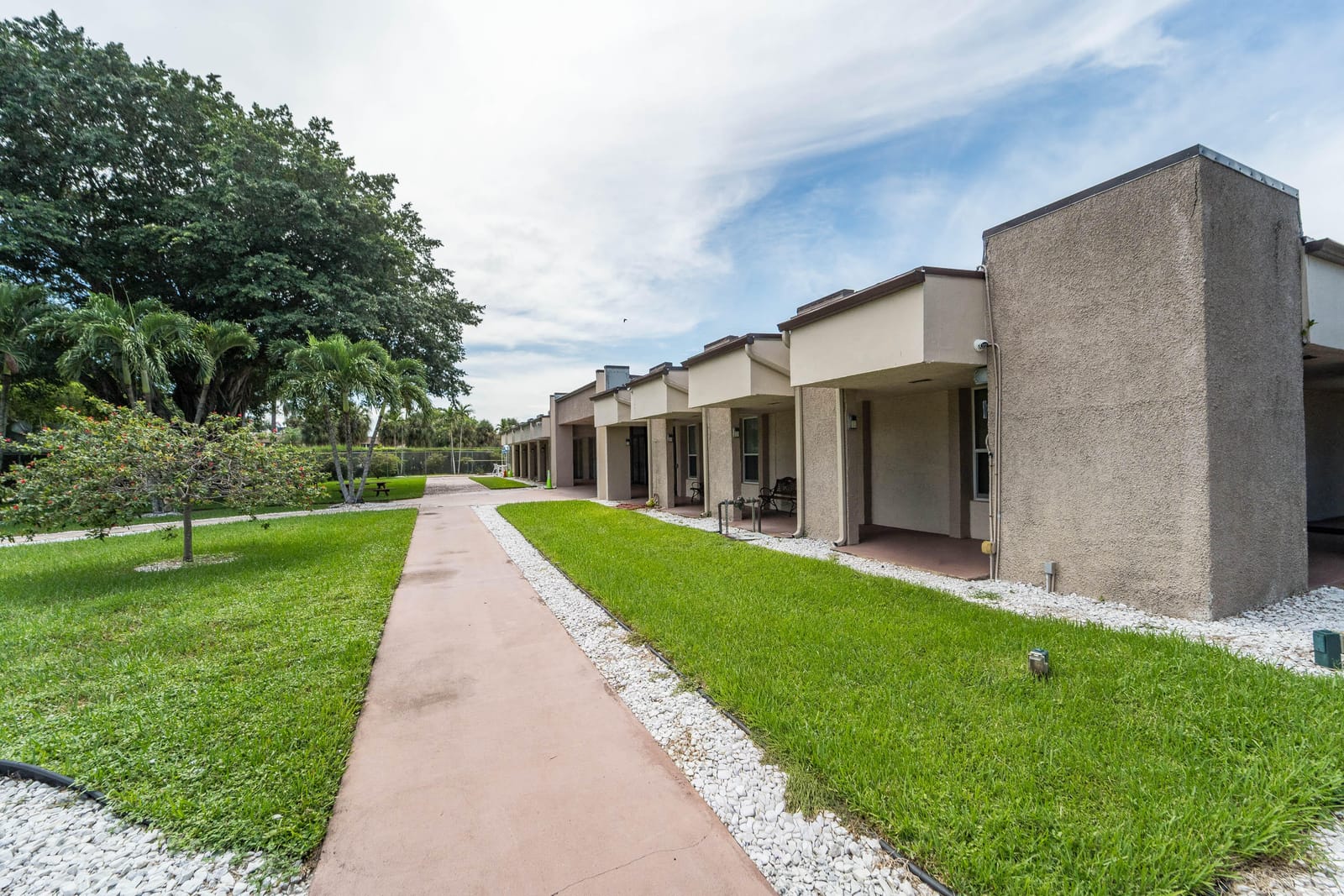 705 Lori Drive 112, Palm Springs, FL 33461 photo 15