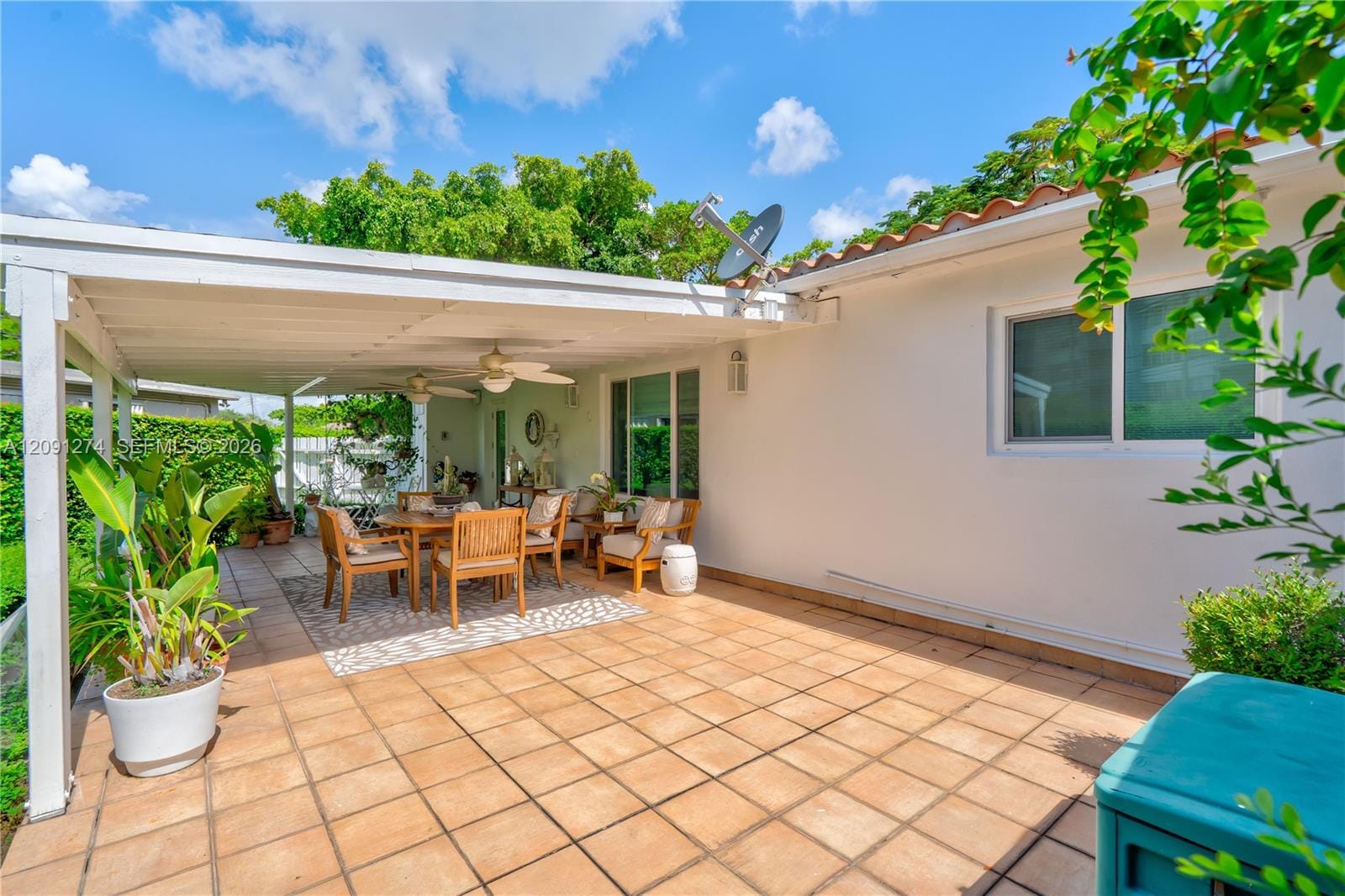 890 NE 168th Street, North Miami Beach, FL 33162 photo 24