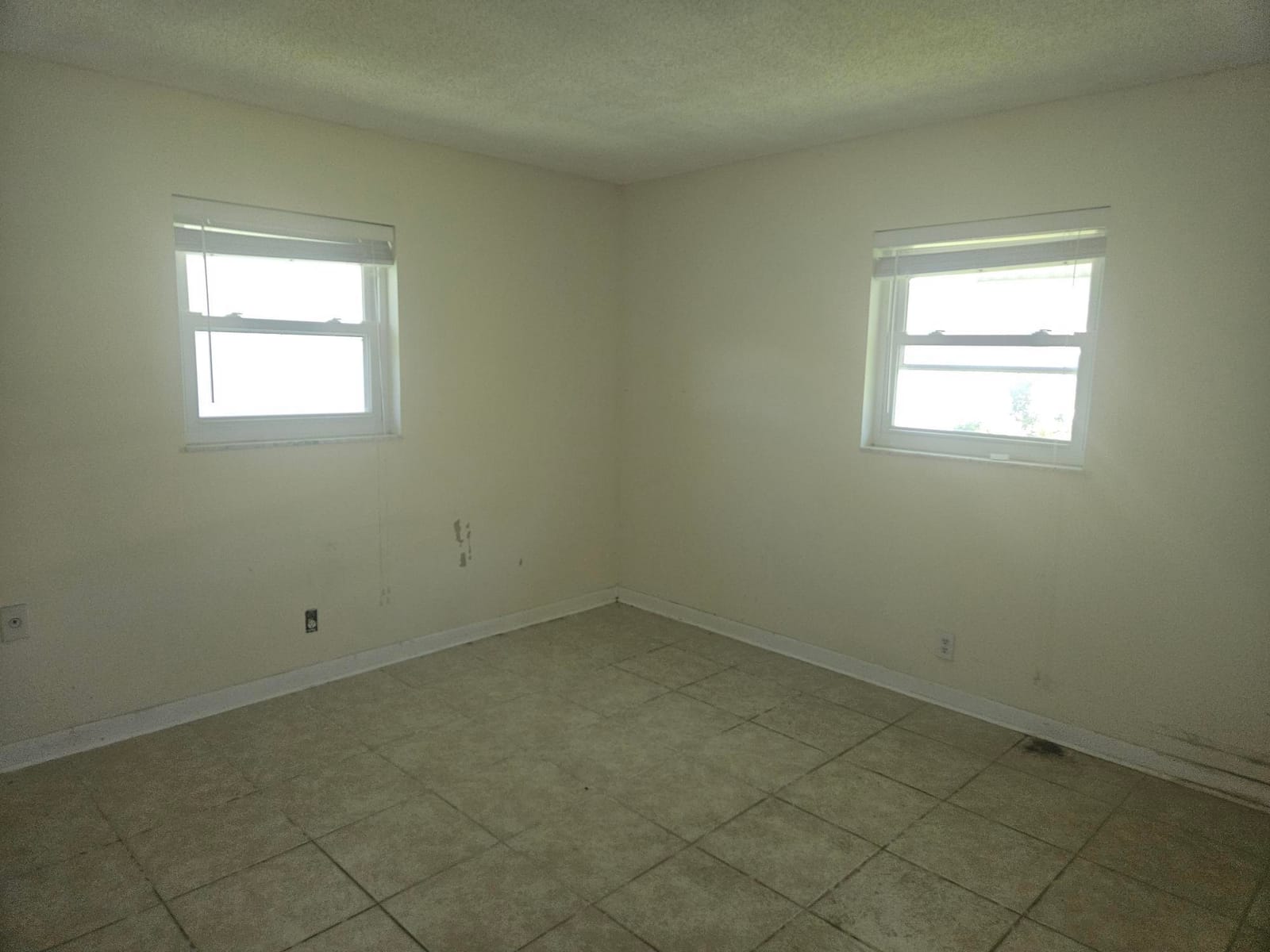 1598 SW 13TH Terrace — photo 5