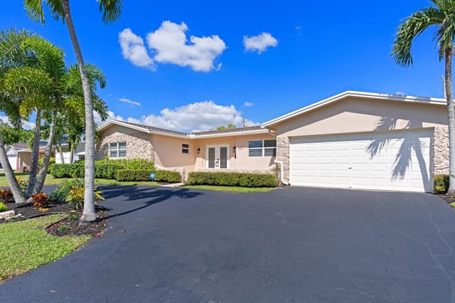 4471 NW 6th Court, Coconut Creek, FL 33066