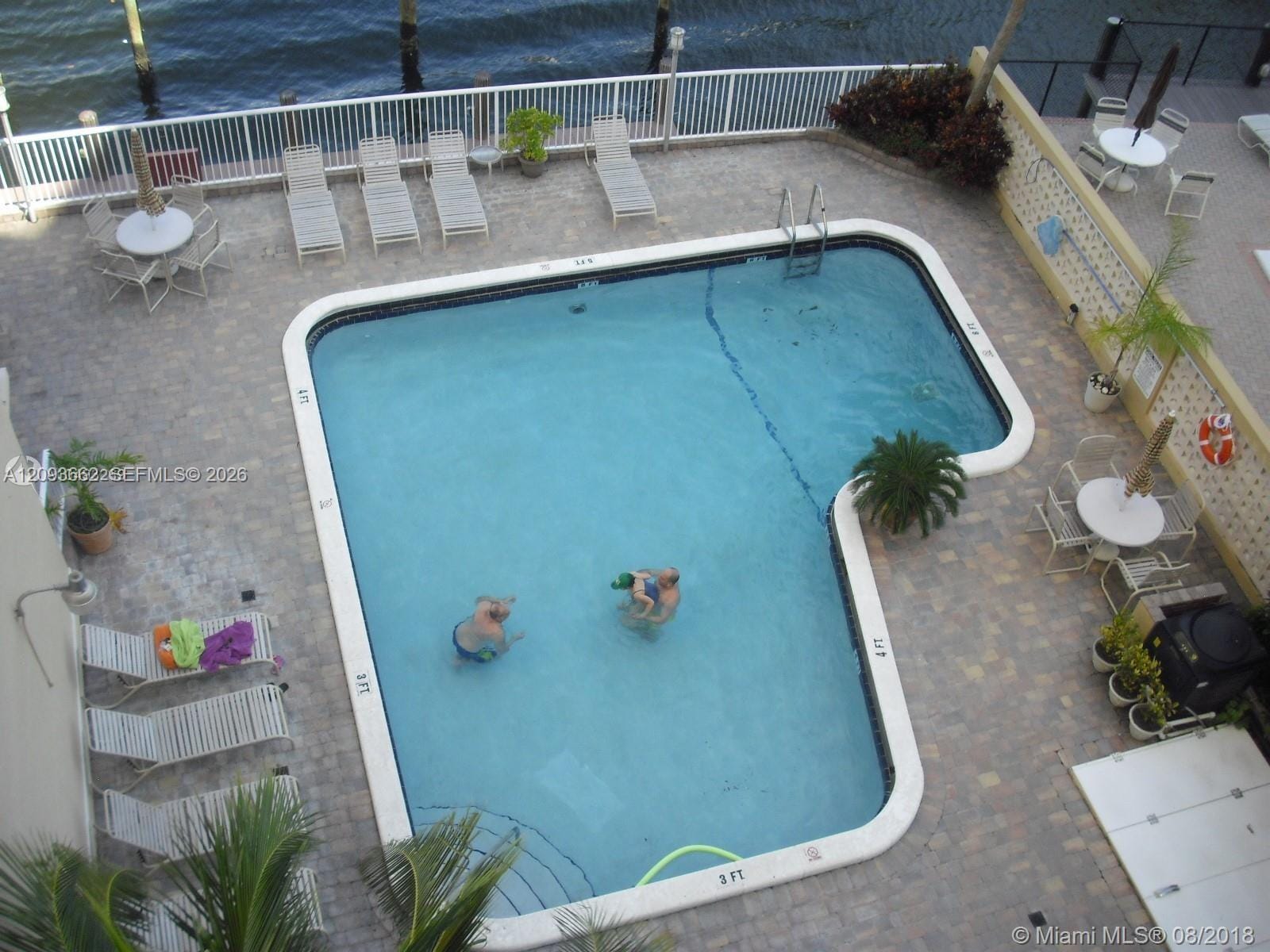121 Golden Isles Drive 407, Hallandale Beach, FL 33009 photo 3