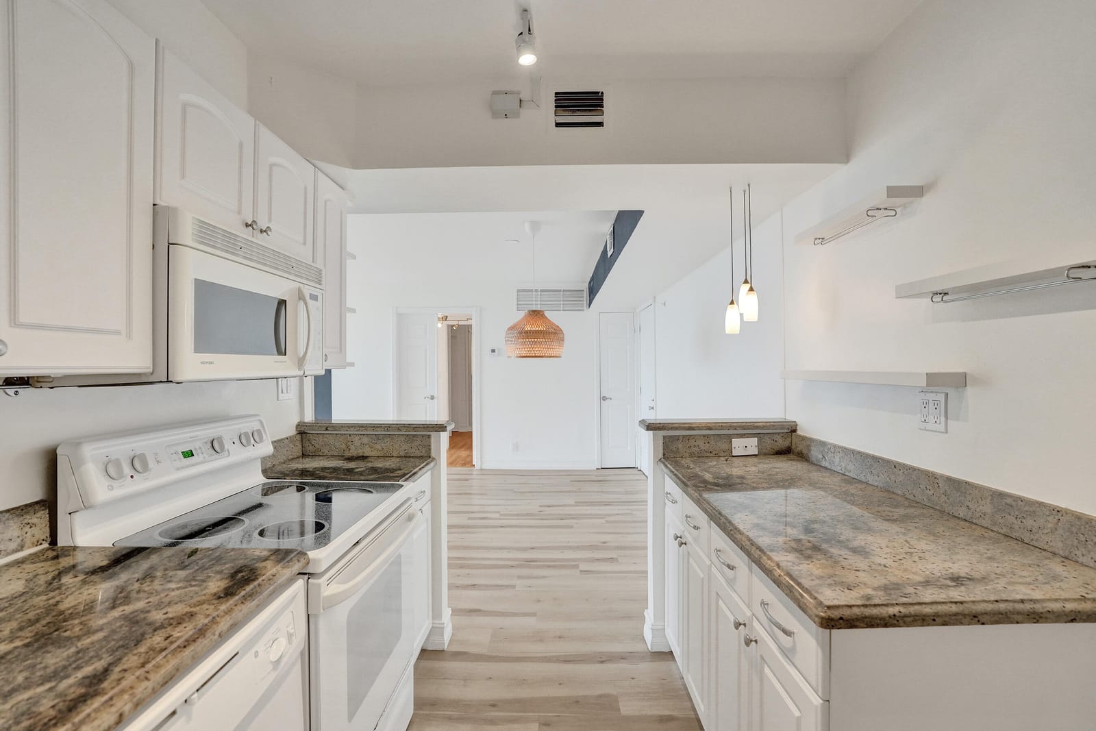 3031 N OCEAN Boulevard 805 — photo 7
