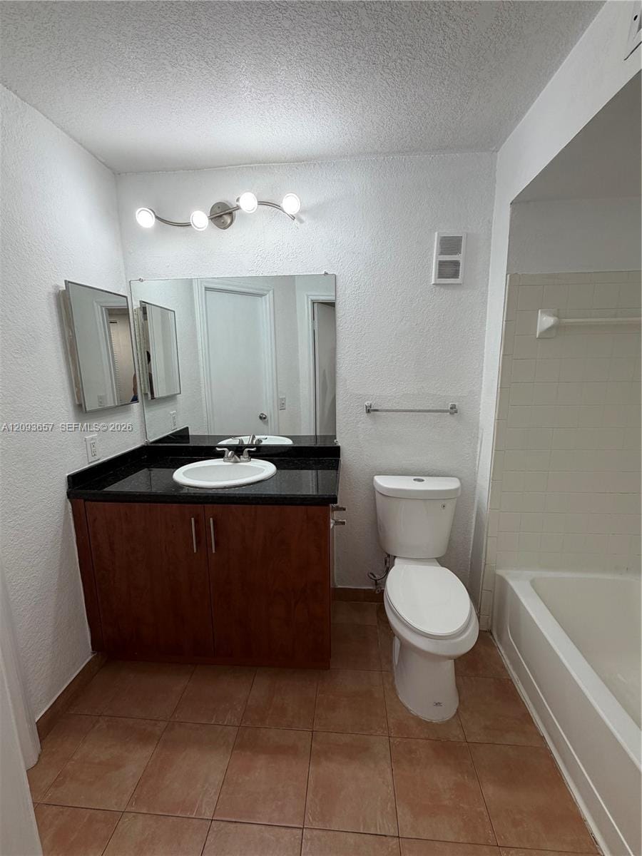 565 Vista Isles Drive 2018, Sunrise, FL 33325 photo 11