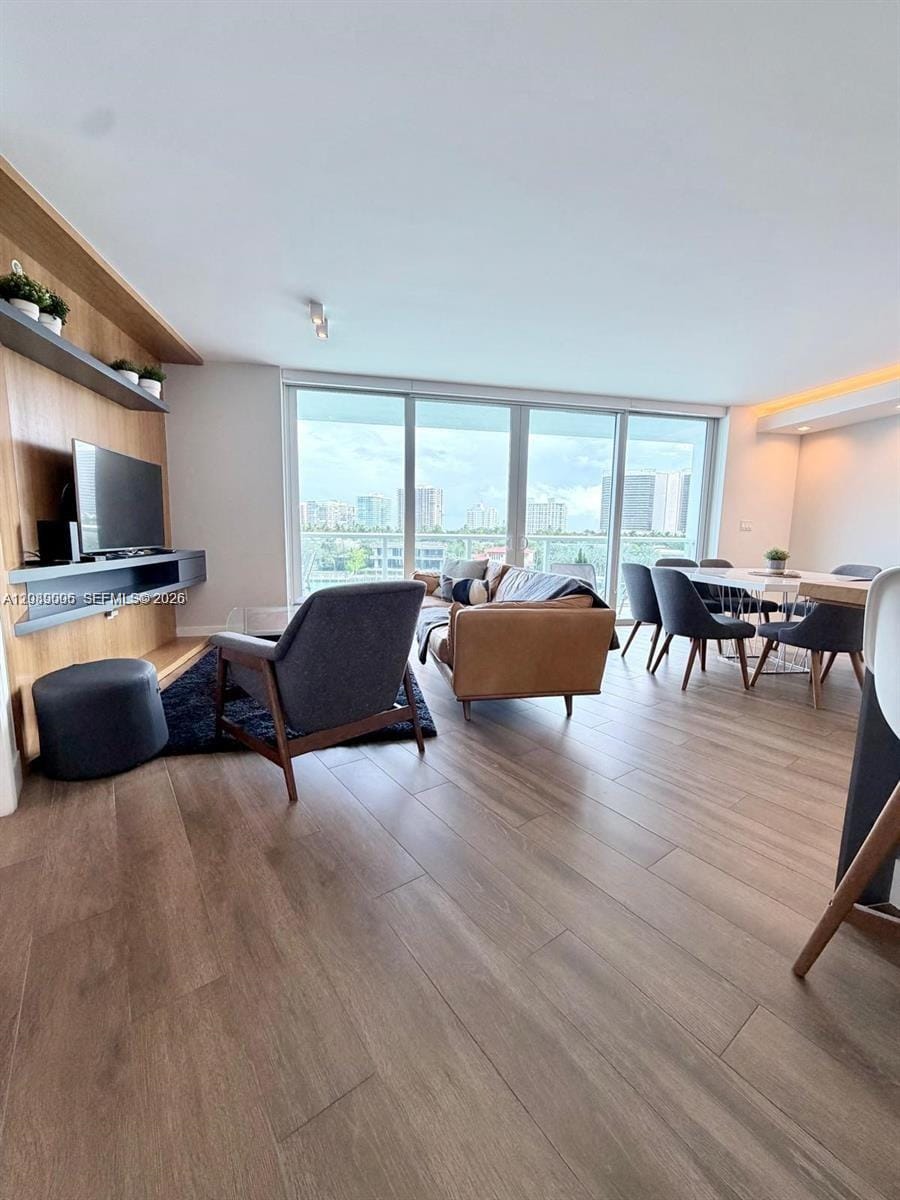 9821 E Bay Harbor Drive 605 — photo 9