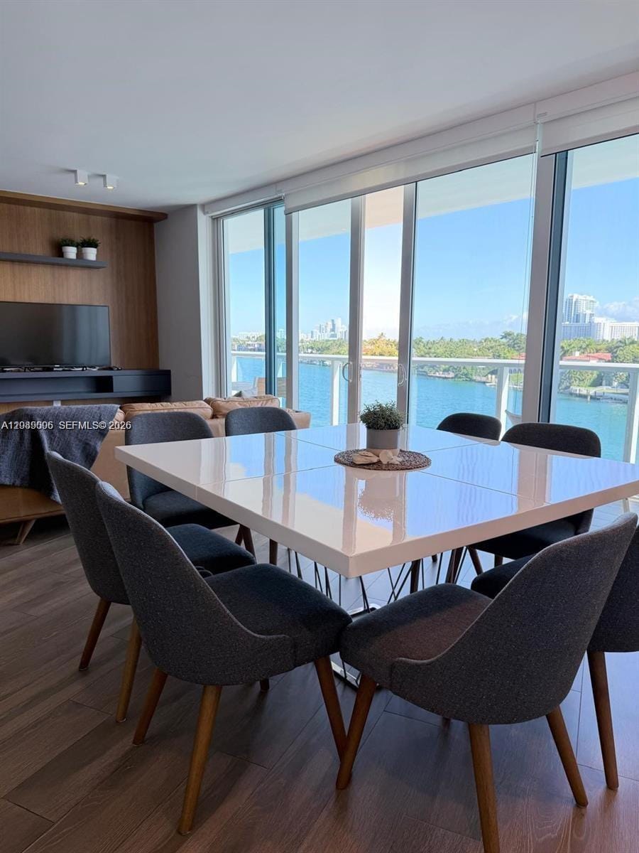 9821 E Bay Harbor Drive 605 — photo 10