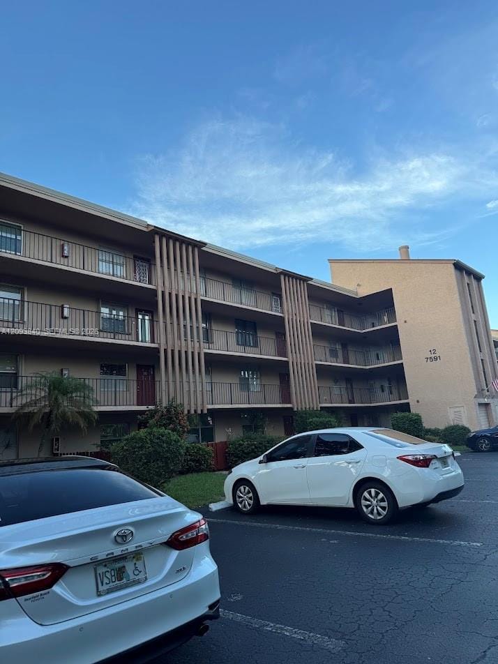 7591 NW 1st Street 403, Margate, FL 33063 photo 11