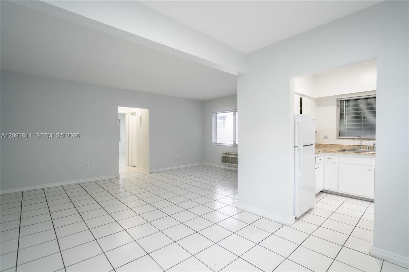 7640 Carlyle Avenue 10B, Miami Beach, FL 33141 photo 2
