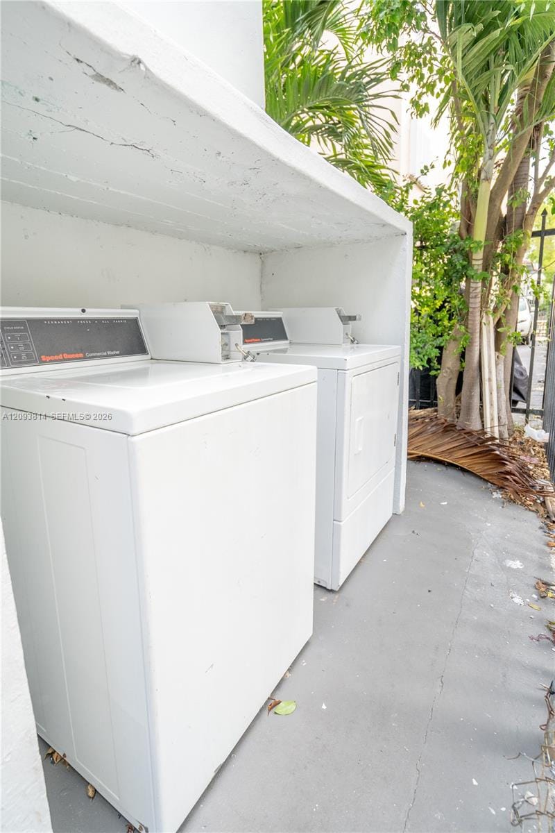 7640 Carlyle Avenue 10B, Miami Beach, FL 33141 photo 14