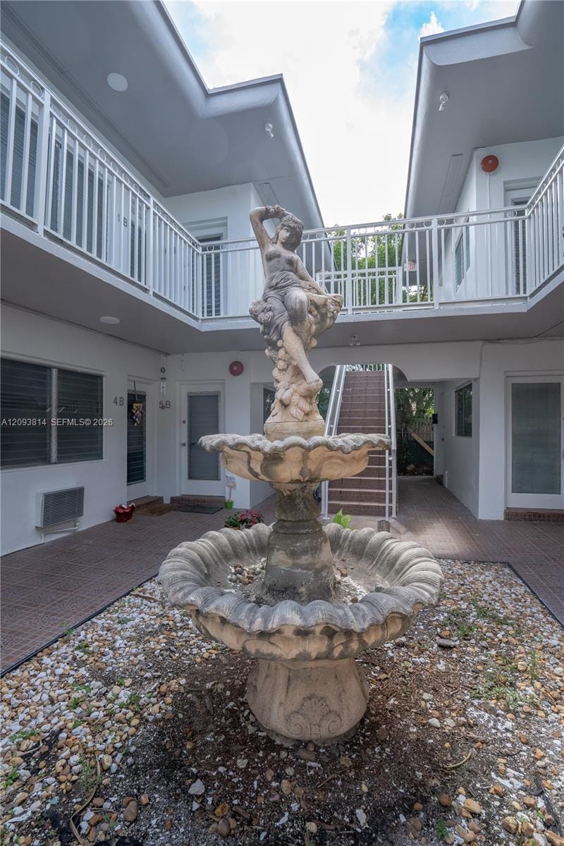 7640 Carlyle Avenue 10B, Miami Beach, FL 33141 photo 15