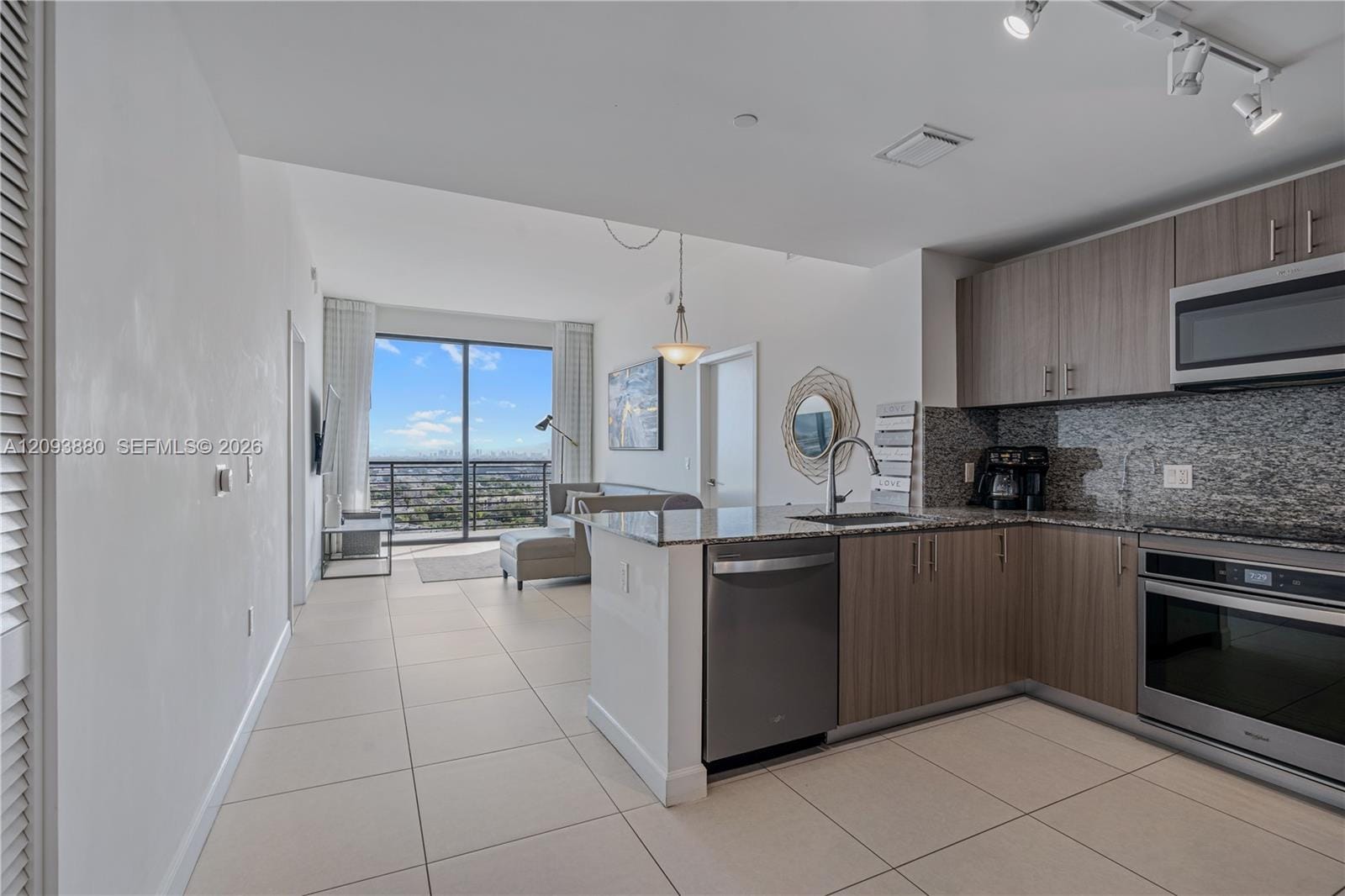 5350 NW 84th Avenue 1807, Doral, FL 33166 photo 11