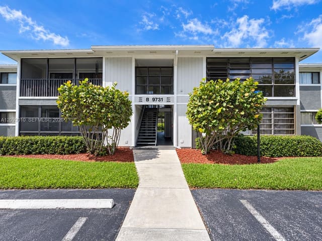 9731 Hammocks Boulevard 204B, Miami, FL 33196