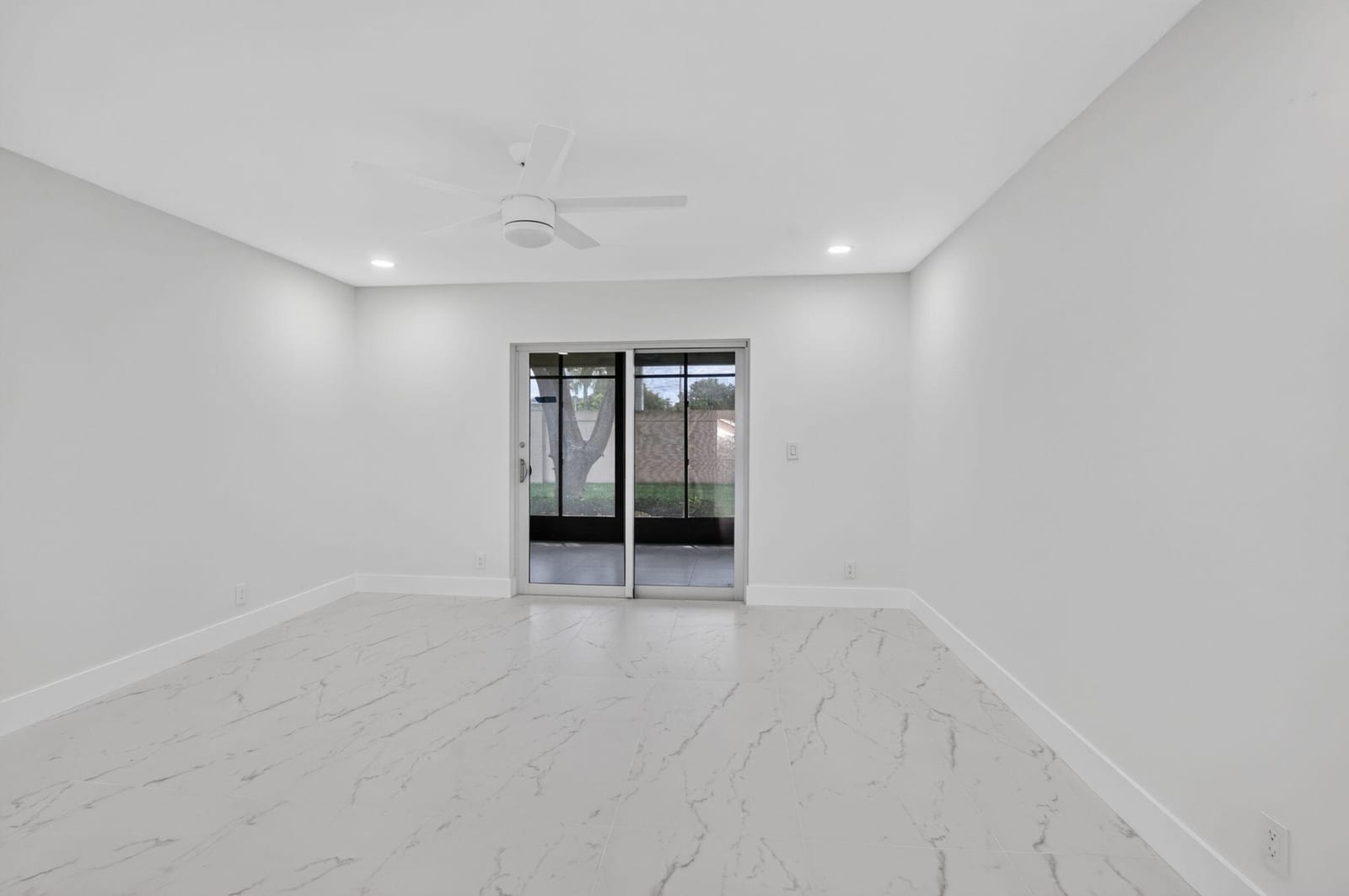 8224 SUMMERBREEZE Lane, Boca Raton, FL 33496 photo 16