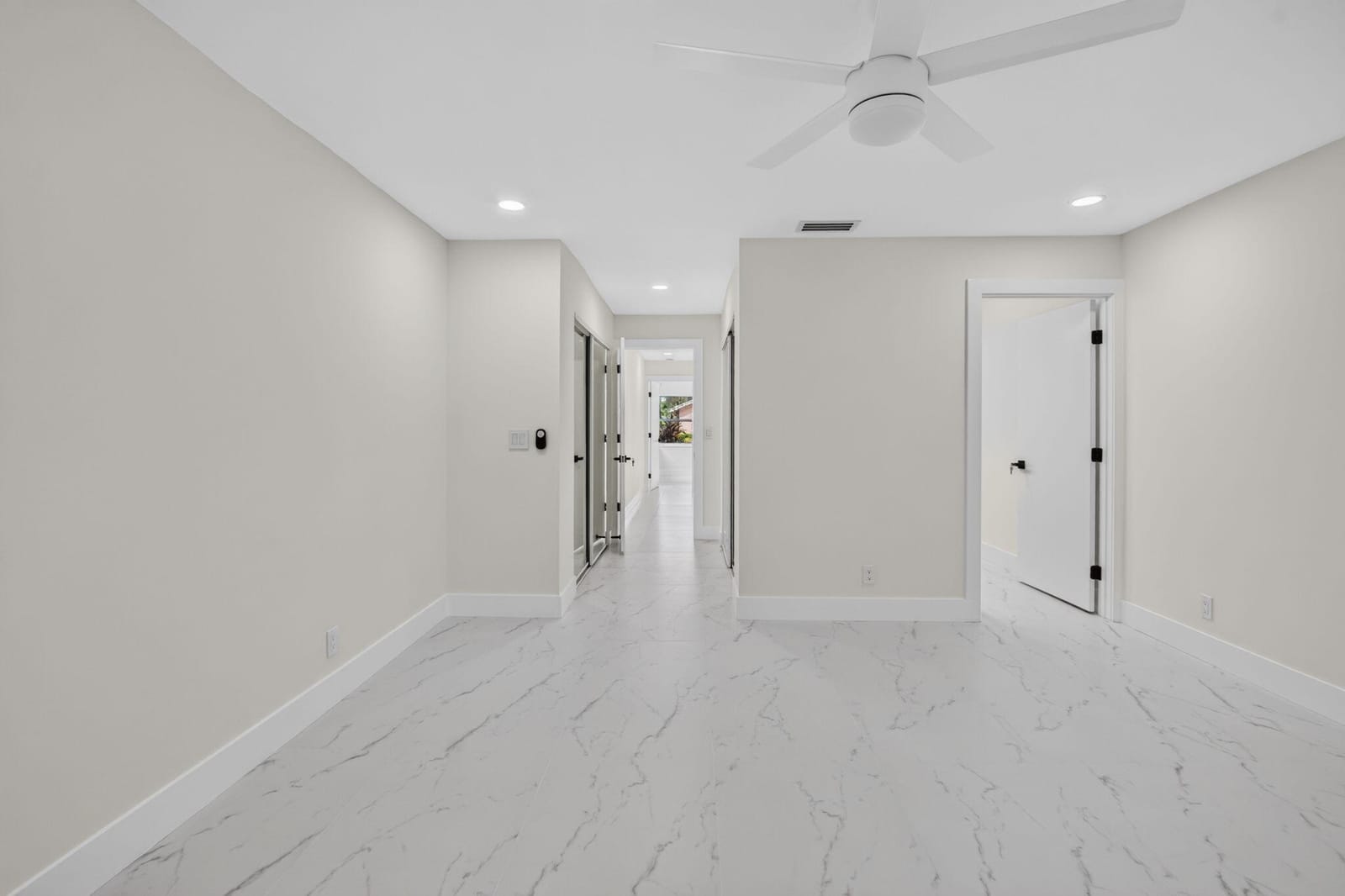 8224 SUMMERBREEZE Lane, Boca Raton, FL 33496 photo 17