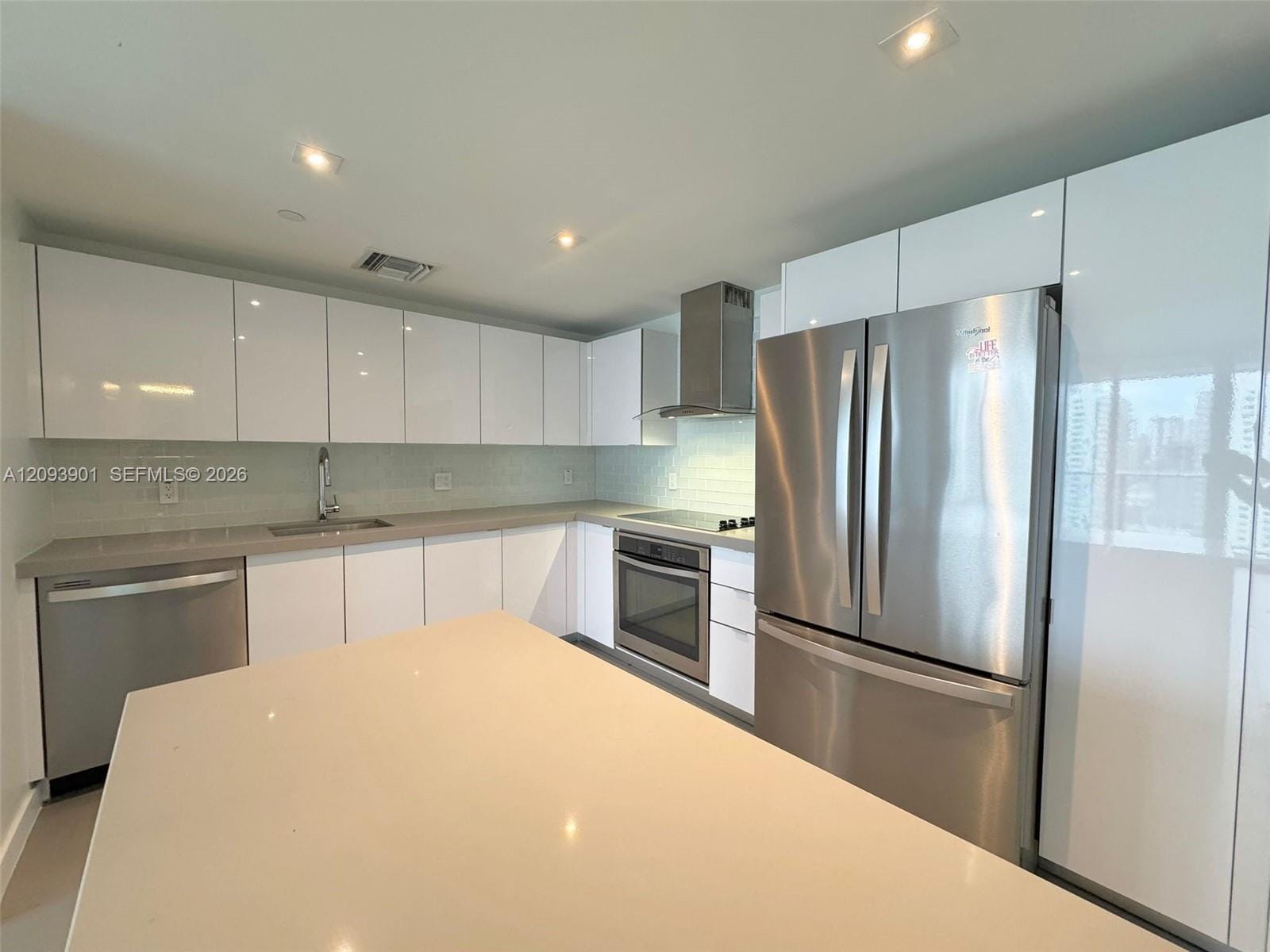 1600 NE 1st Avenue 2509 — photo 3