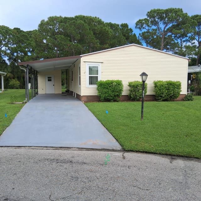 2629 Caper Court, Port St. Lucie, FL 34952