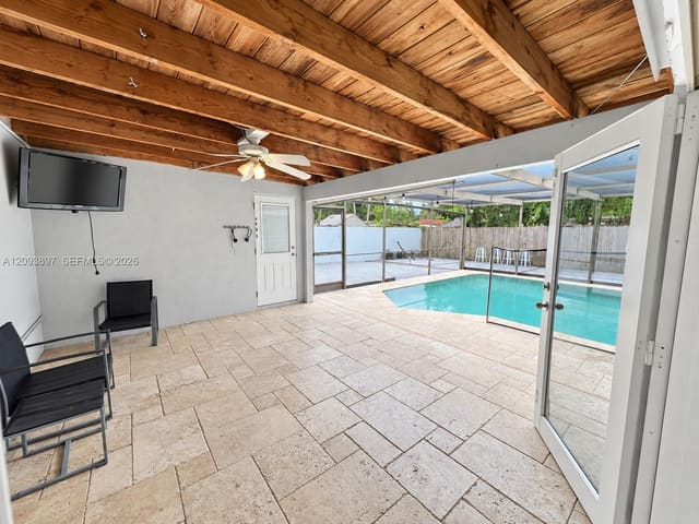 5714 Greene Street, Hollywood, FL 33021