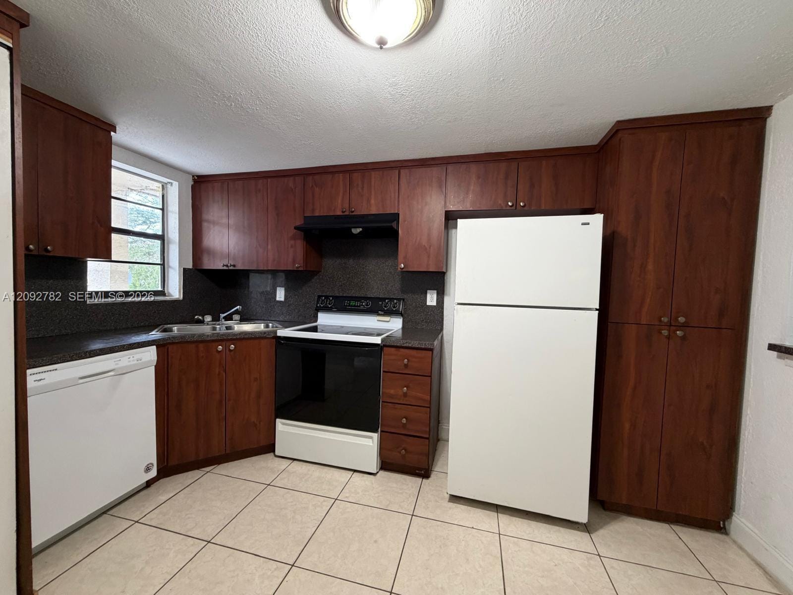 3751 NW 115th Way 5-3 — photo 6
