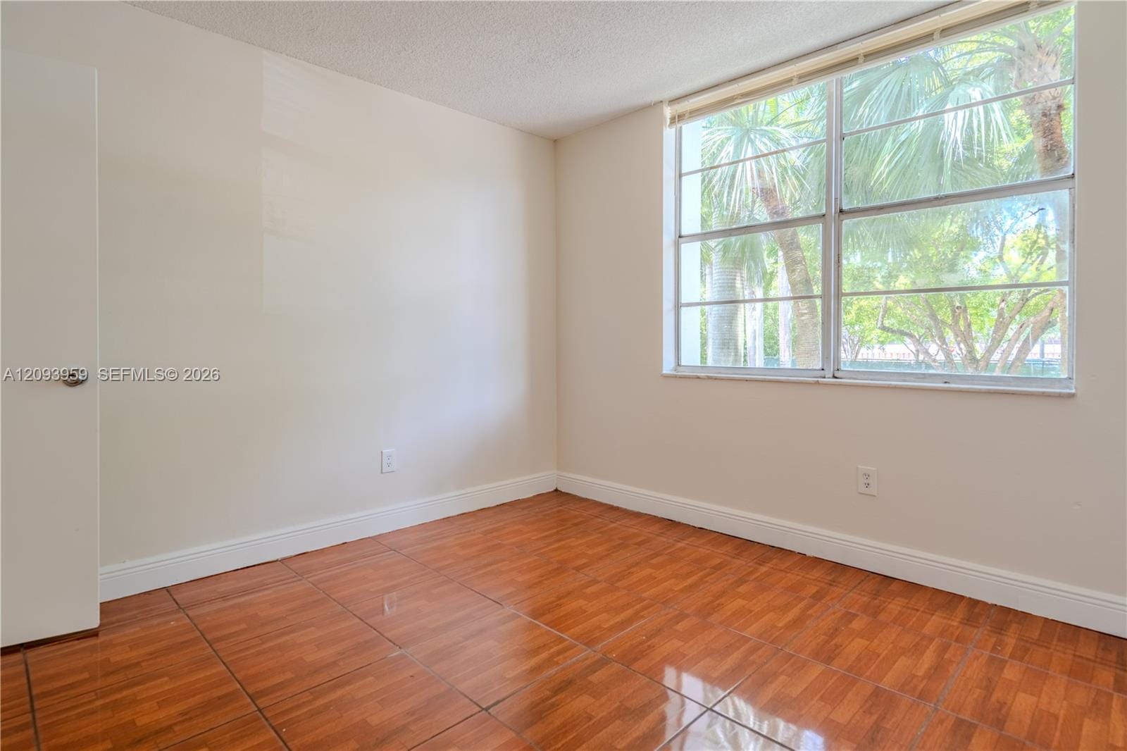 482 NW 165th St Road A-201, Miami, FL 33169 photo 13