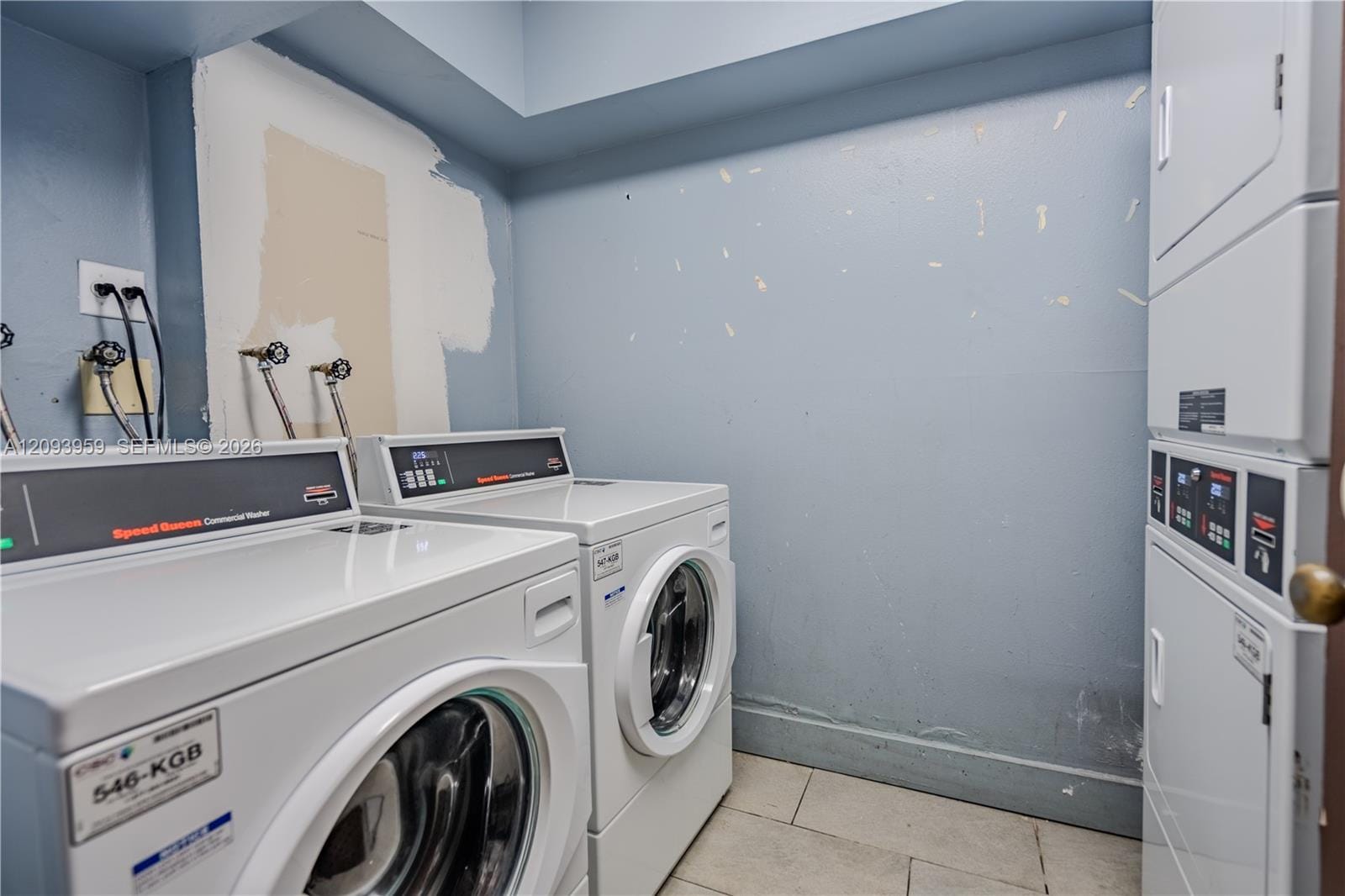 482 NW 165th St Road A-201, Miami, FL 33169 photo 24