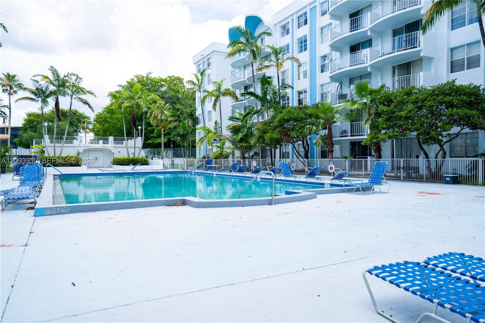 482 NW 165th St Road A-201, Miami, FL 33169 photo 25