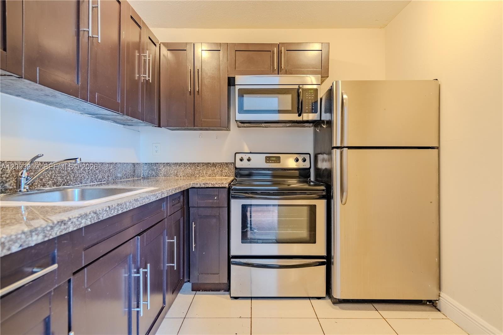 482 NW 165th St Road A-201 — photo 5